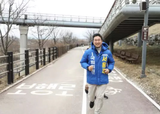 서용주 고향, 학력