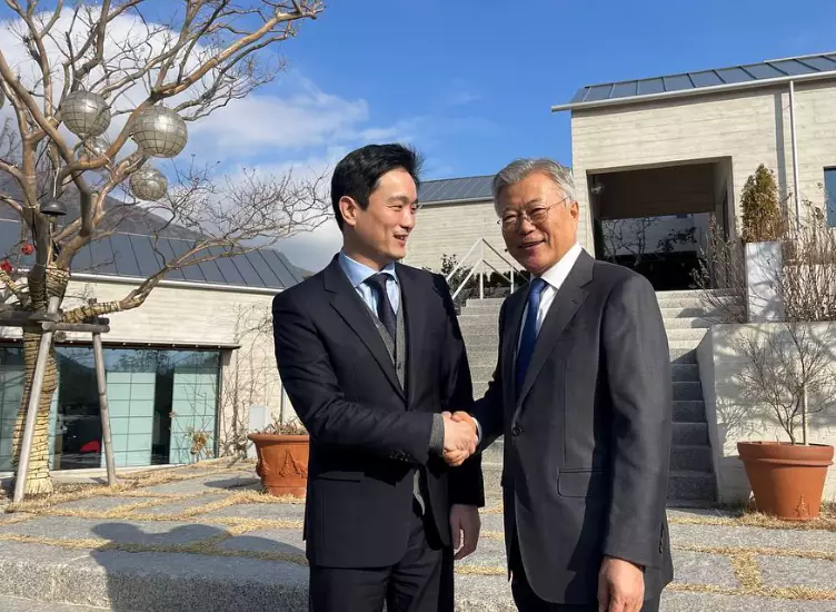 여선웅 문재인