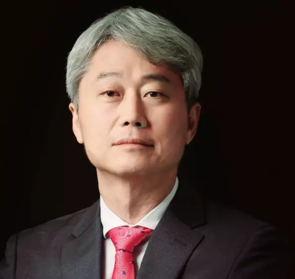 김근식 교수