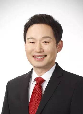 신지호 프로필