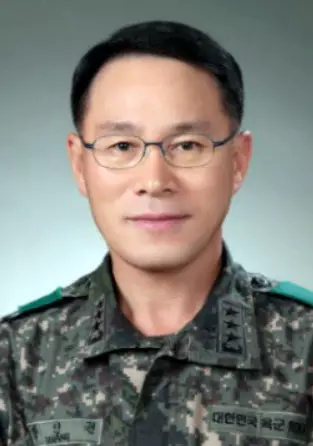 황인권 프로필